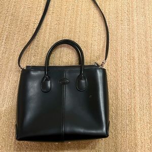 Tod’s black purse